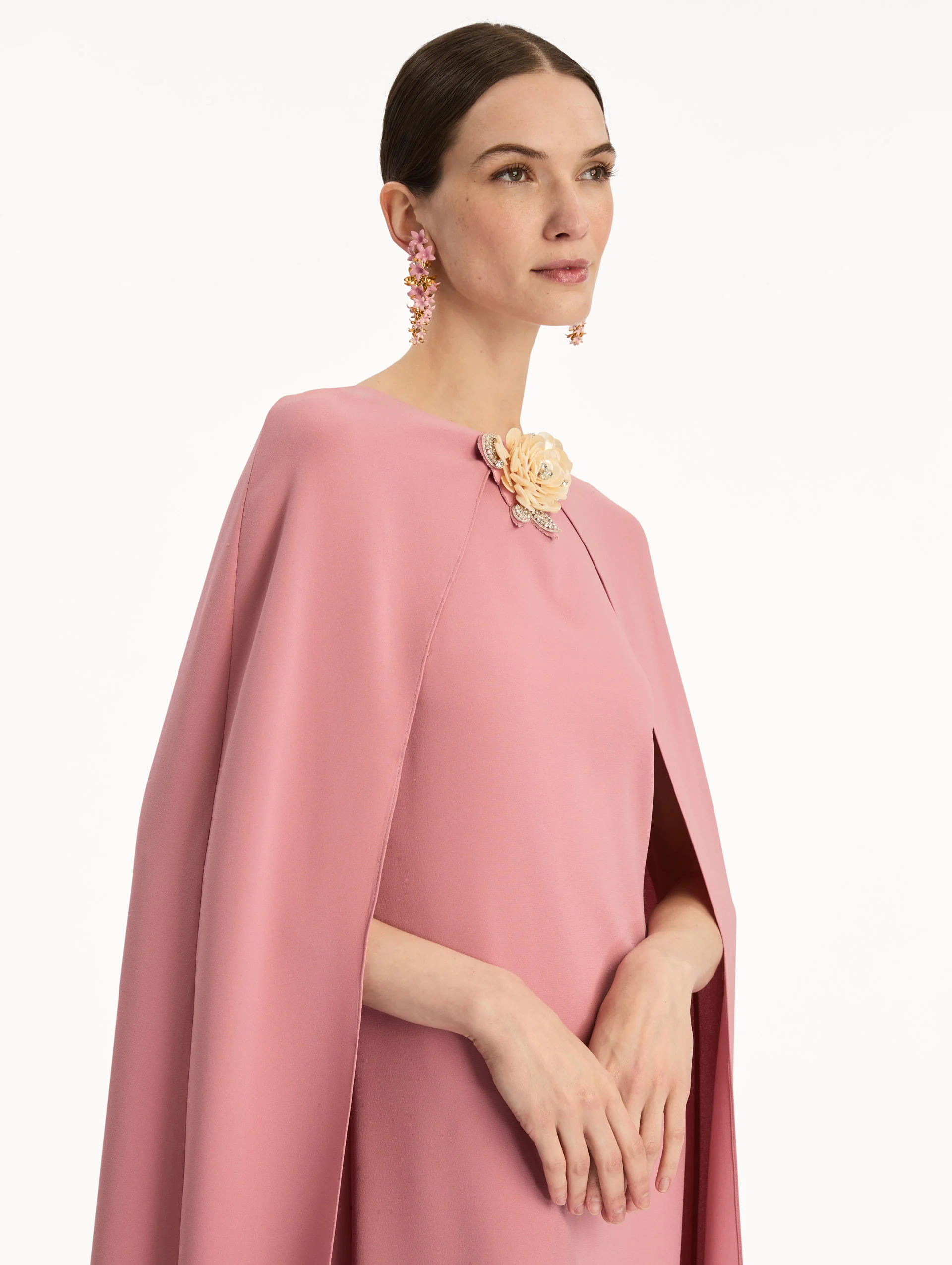 Brooch Embroidered Cape-Back Caftan - Image 5