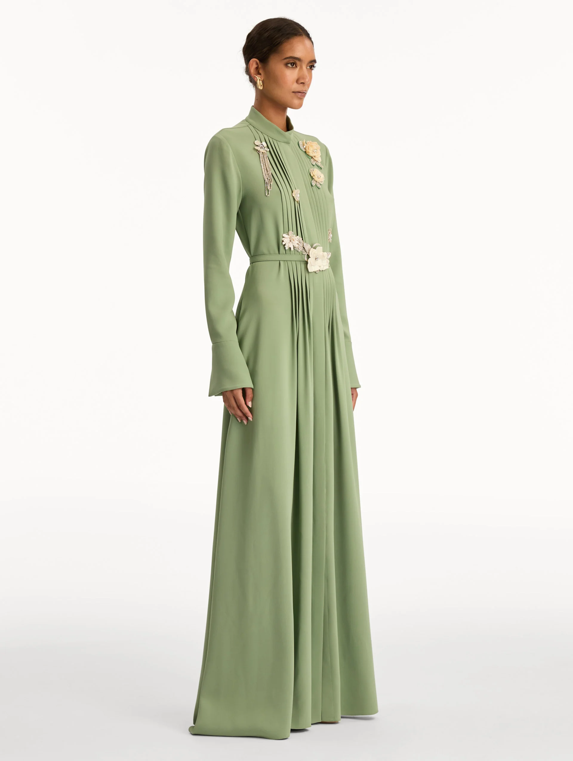 Brooch Embroidered Long Sleeve Caftan - Image 4