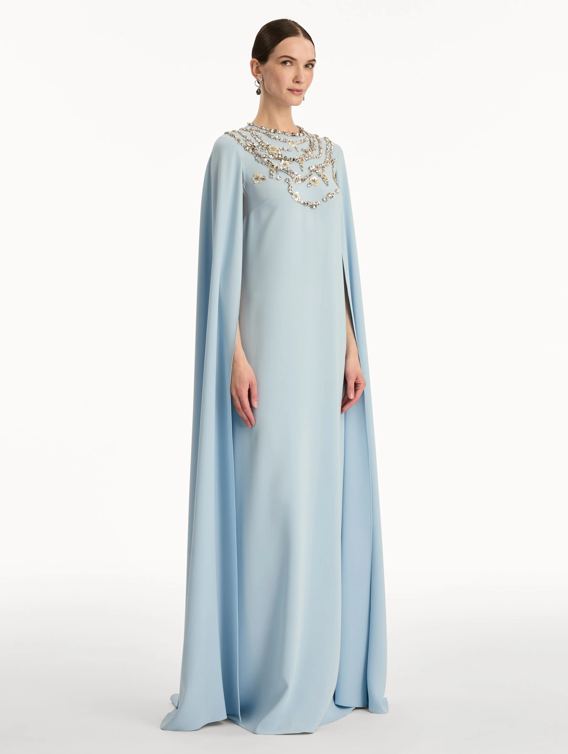 Crystal Necklace Embroidered Caftan - Image 4