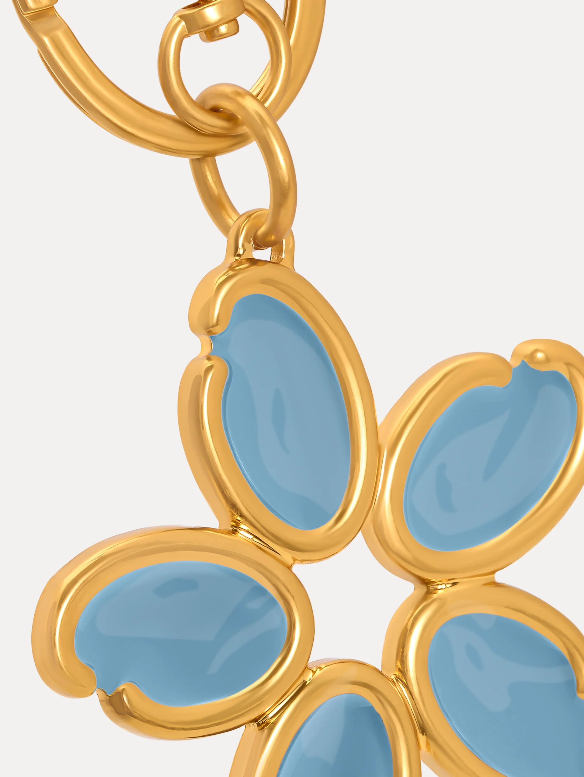 Enamel O Flower Key Chain - Image 3