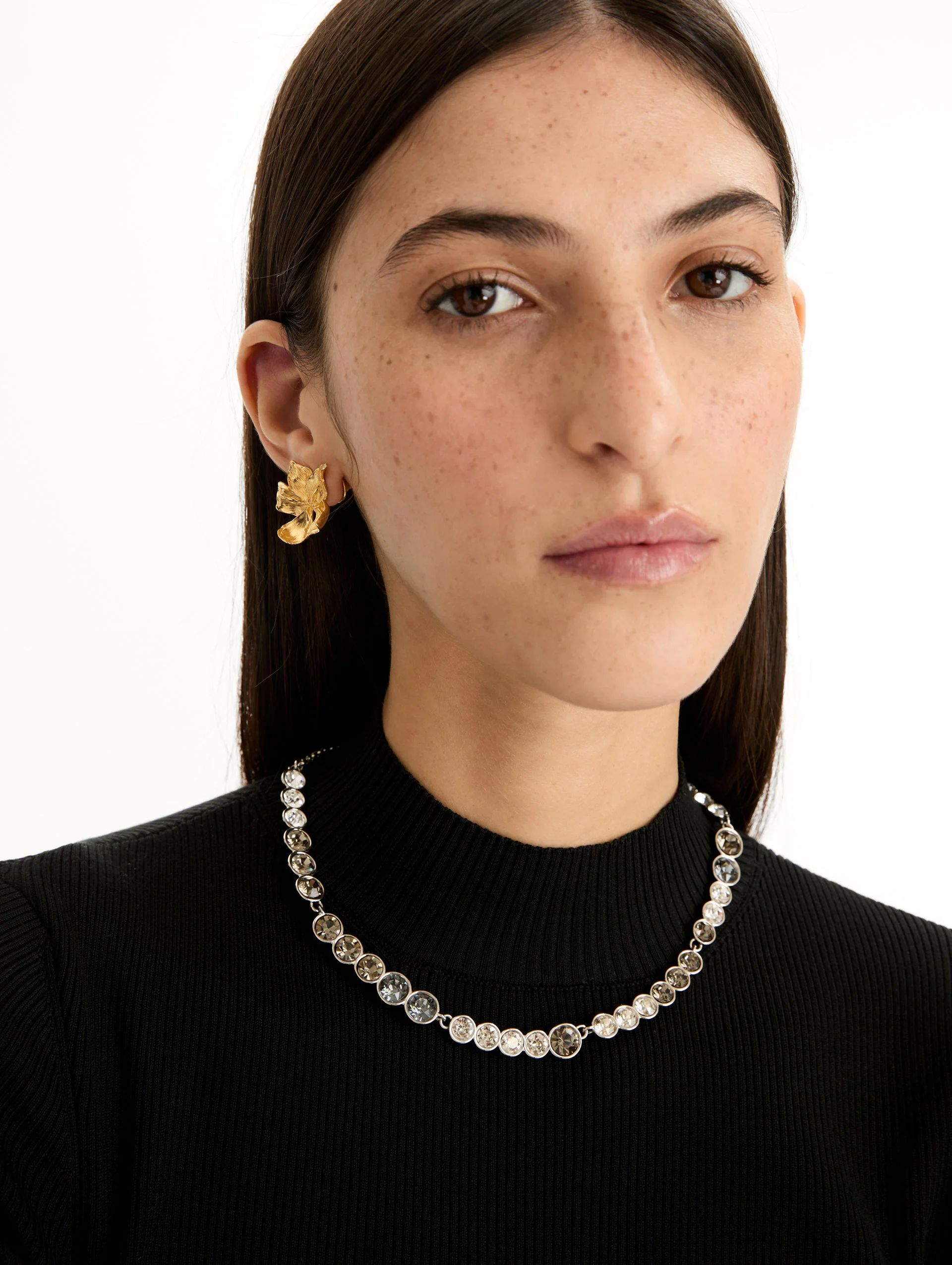 Gradient Rhinestone Strand Necklace - Image 2