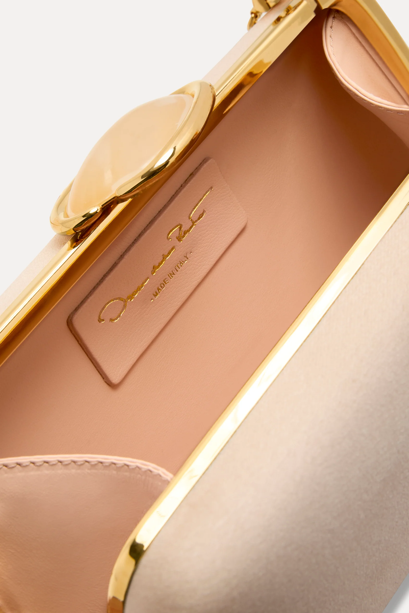 O Satin Minaudière - Image 5
