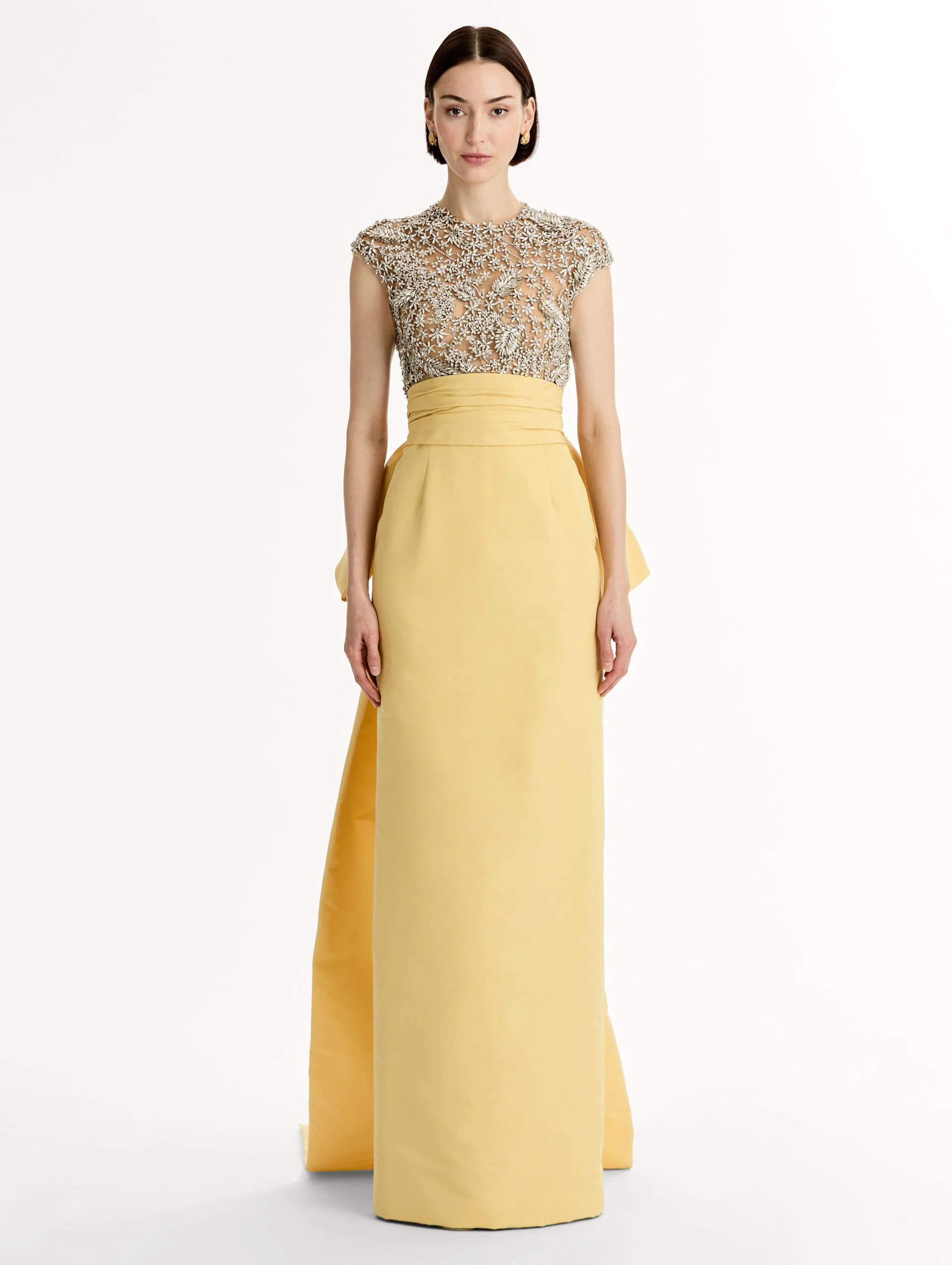 Porcelain Flower Embroidered Short-Sleeve Gown - Image 2