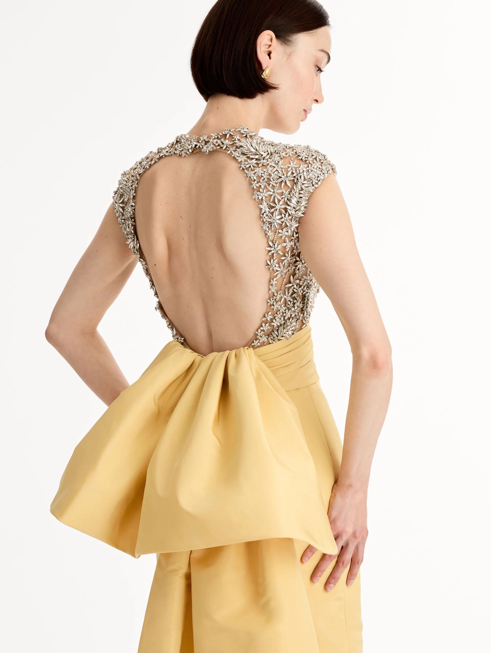 Porcelain Flower Embroidered Short-Sleeve Gown - Image 5