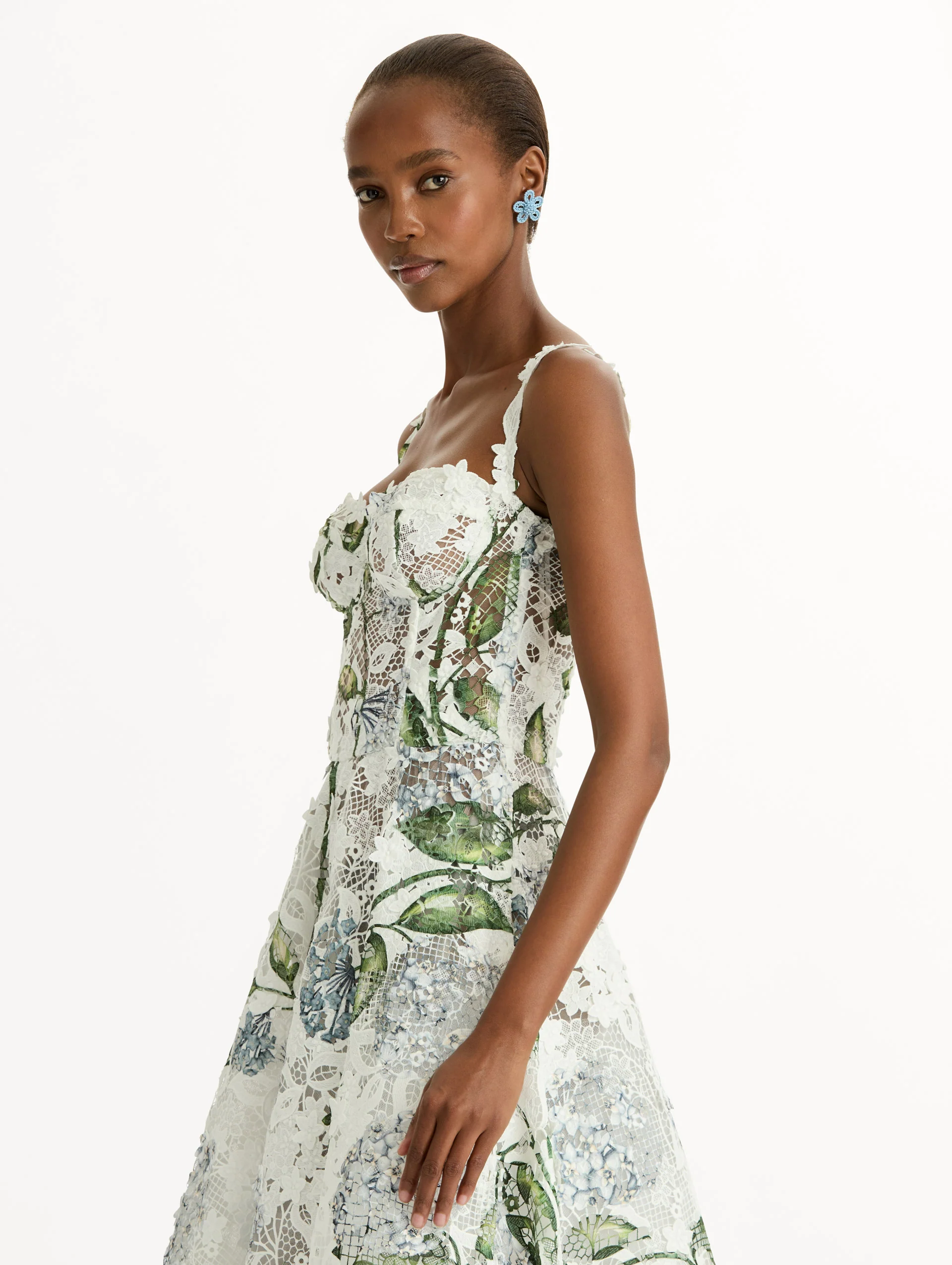 Porcelain Flower Guipure Cocktail Dress - Image 5