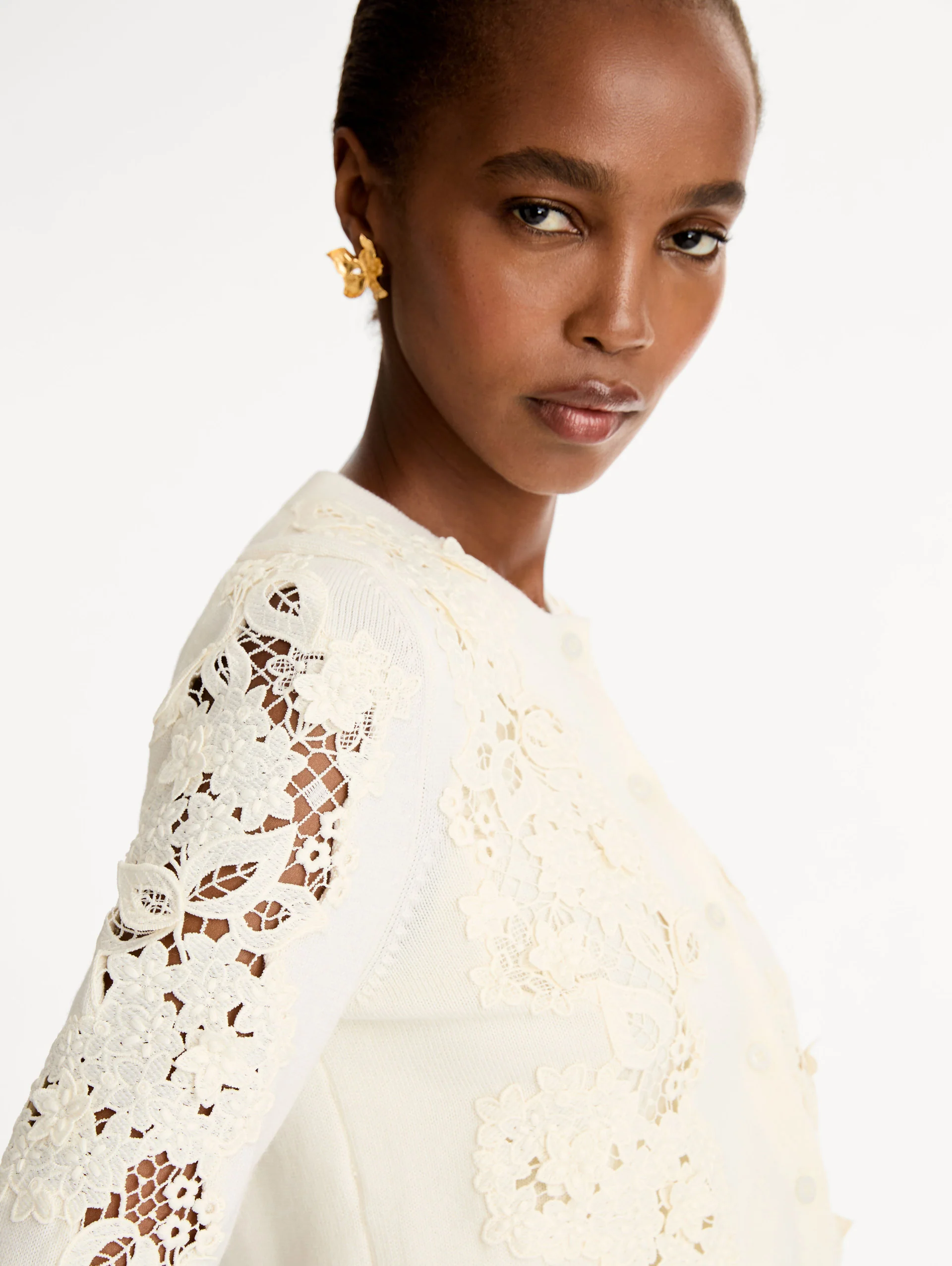 Porcelain Flower Guipure Insert Cardigan - Image 6