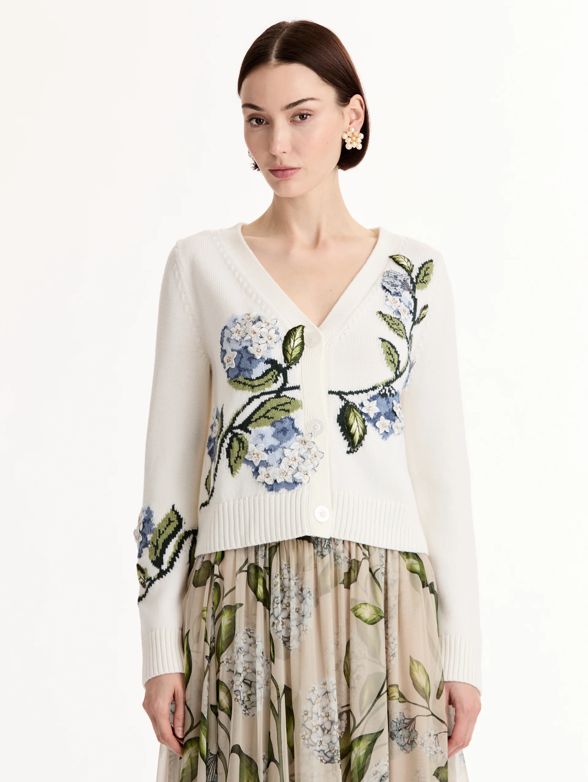 Porcelain Flower Jacquard Cardigan - Image 3