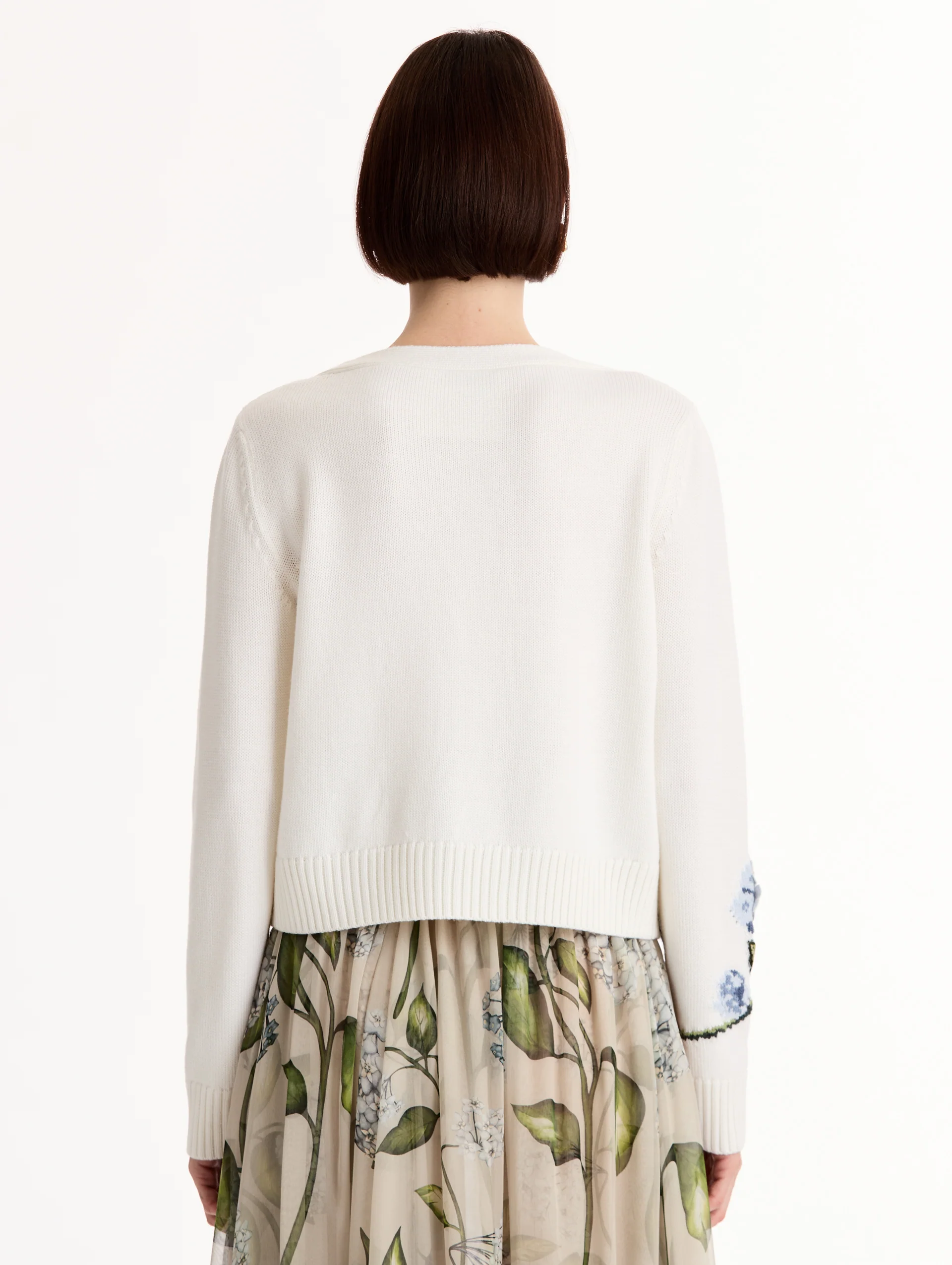 Porcelain Flower Jacquard Cardigan - Image 6