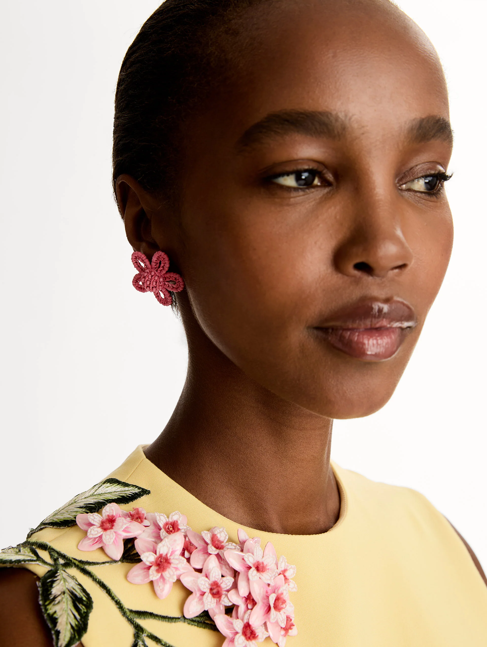 Small Woven Raffia Flower Earrings - Image 2