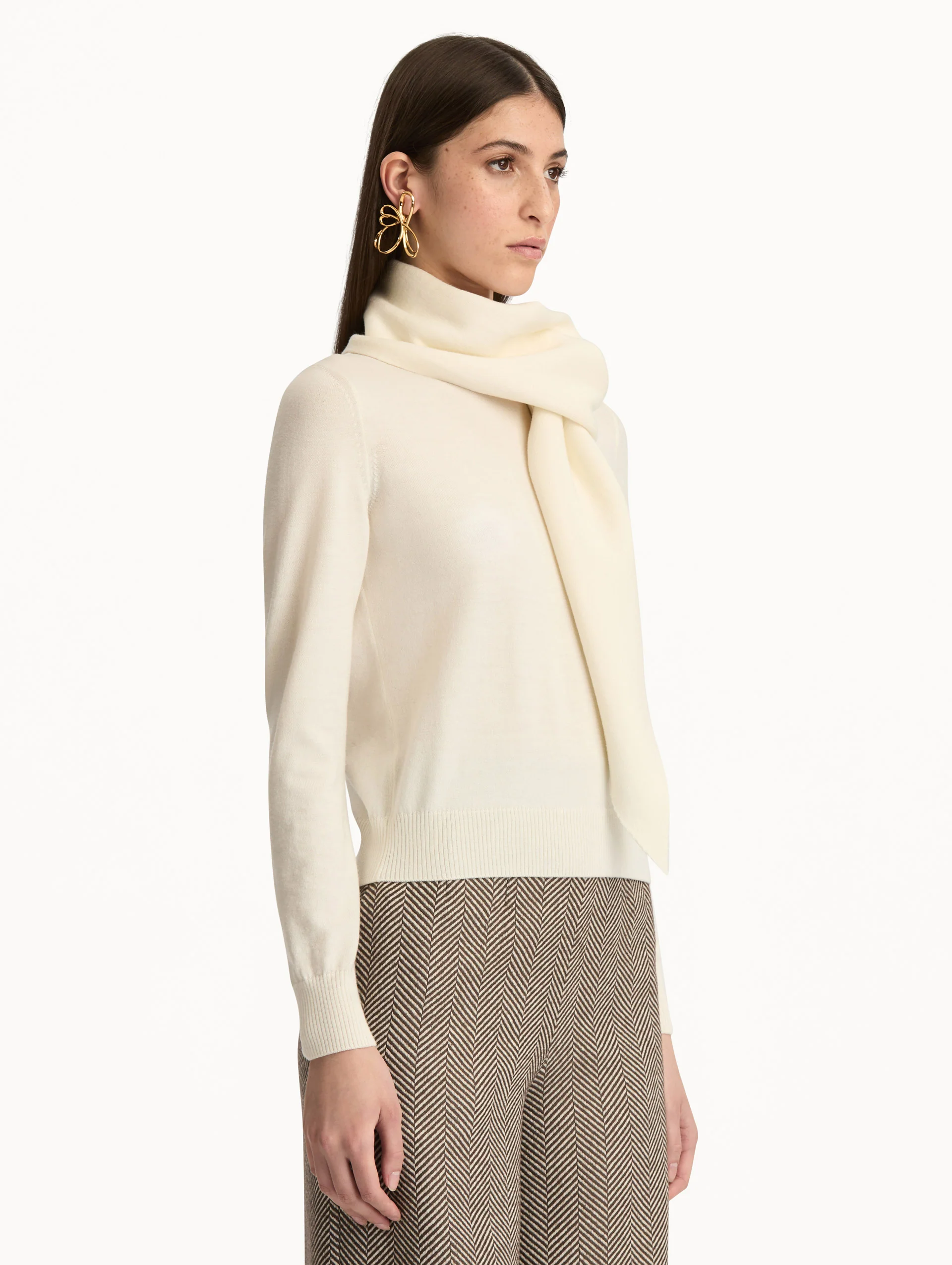 Virgin Wool Pullover with Scarf - Image 5